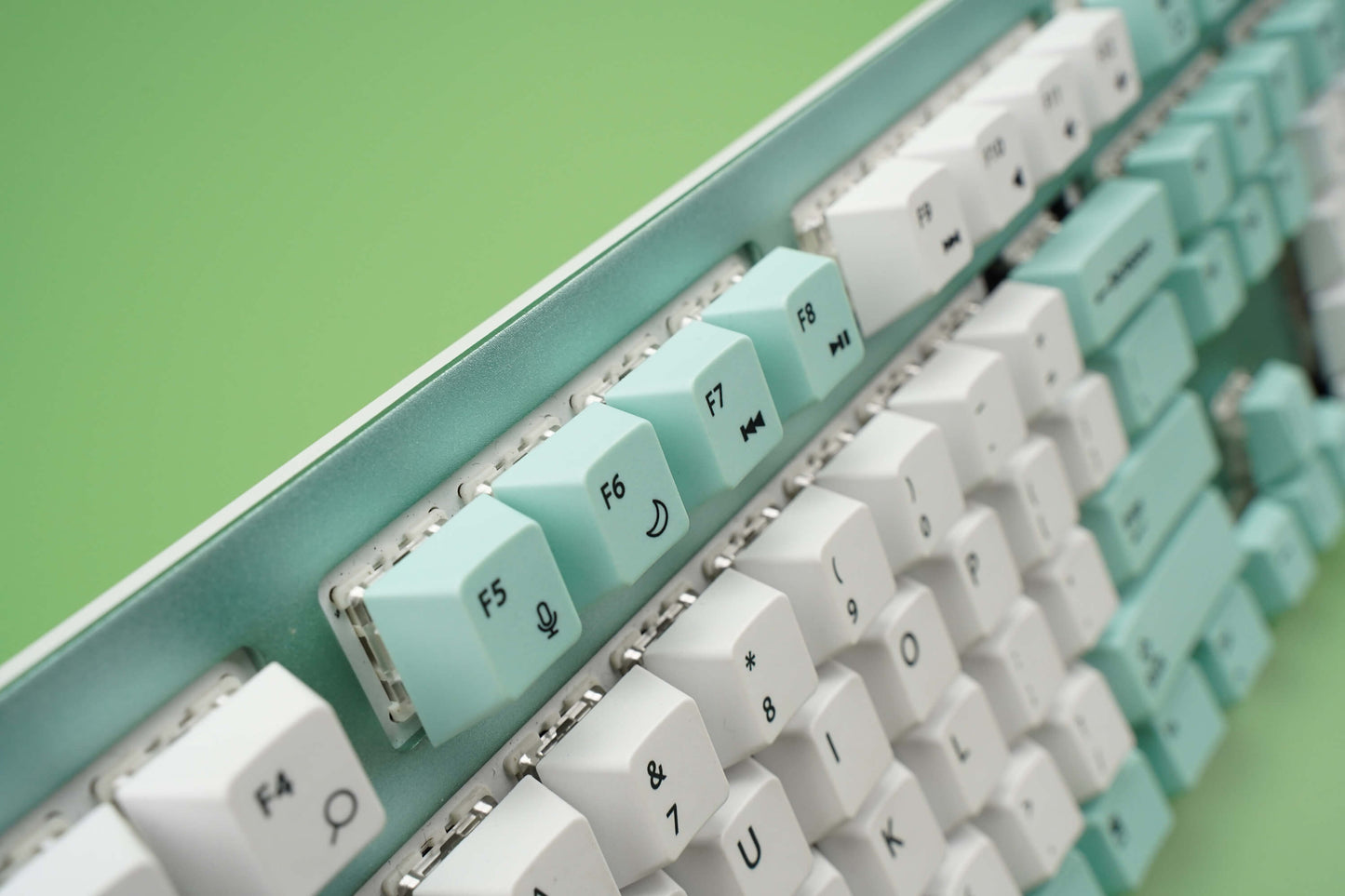 light green