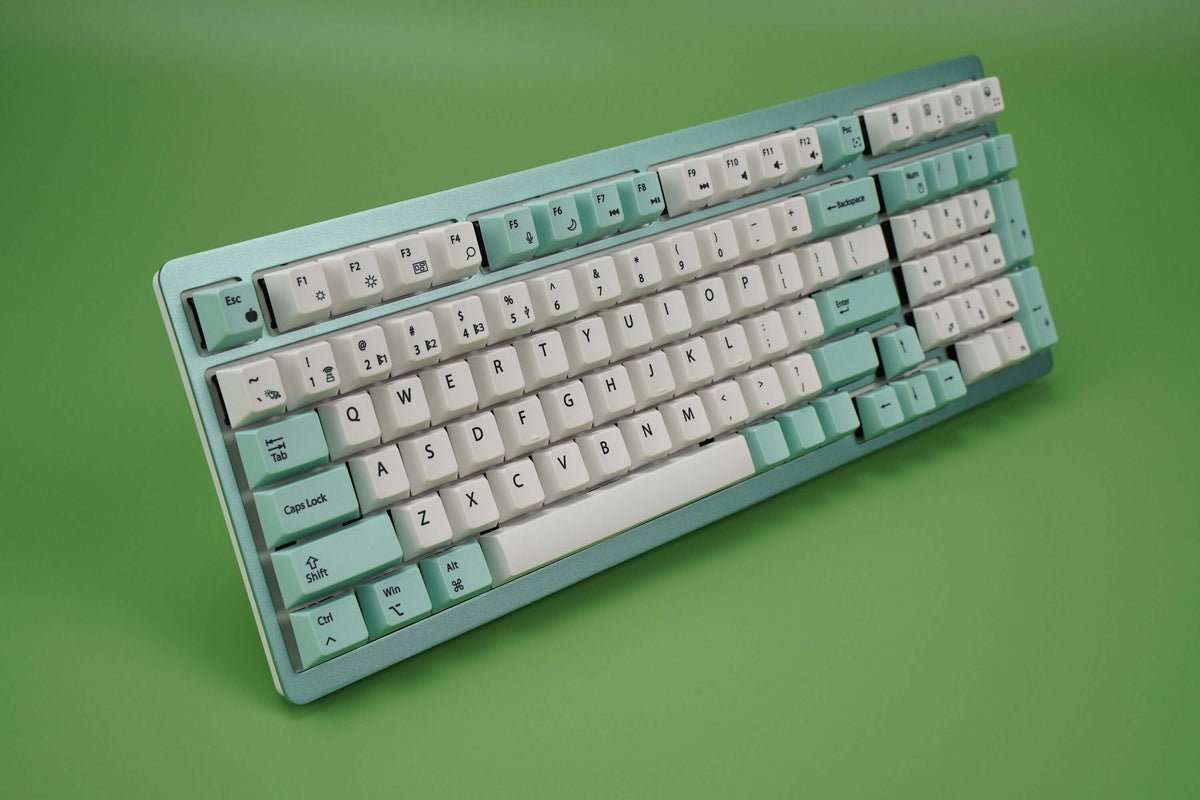 Maple Professional – Wombat Keyboards